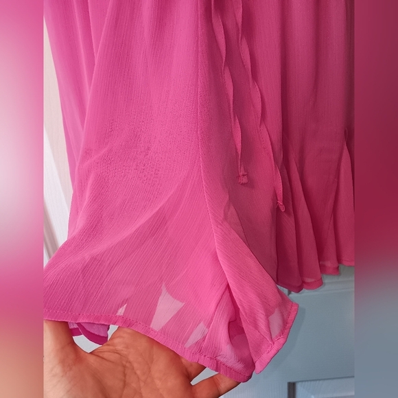 Francesca's Pink Romper Large NWT - Picture 9 of 9